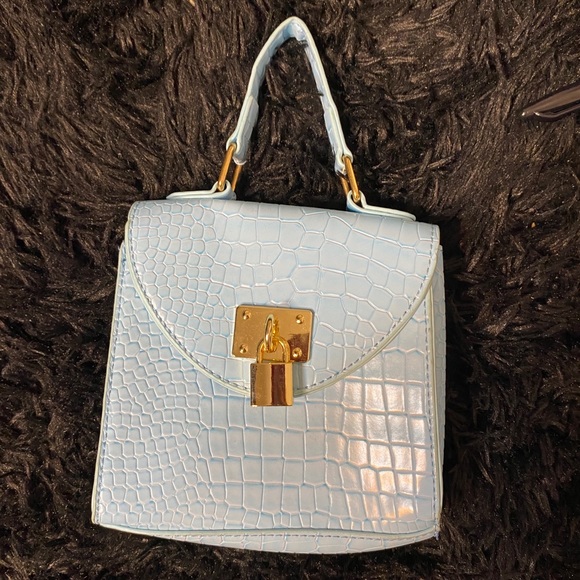 Blue And Gold Purse - Picture 1 of 7